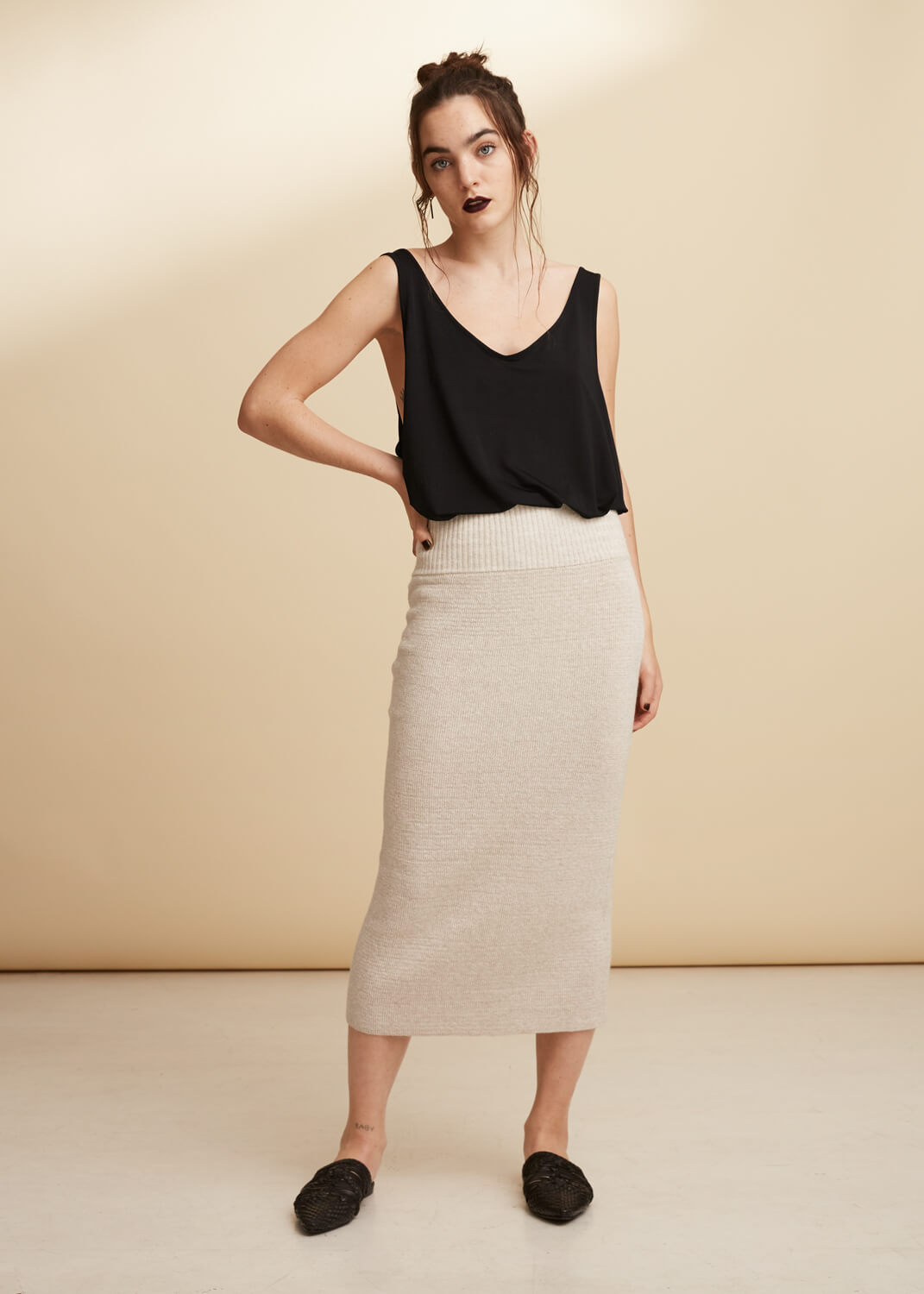 ORES Recycled yarn Skirt- Swedish sustainable fashion with perfect fit